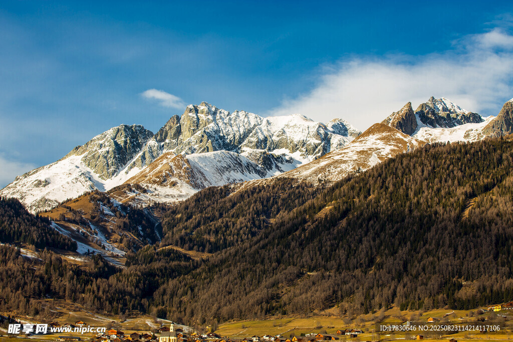 壮丽雪山风光