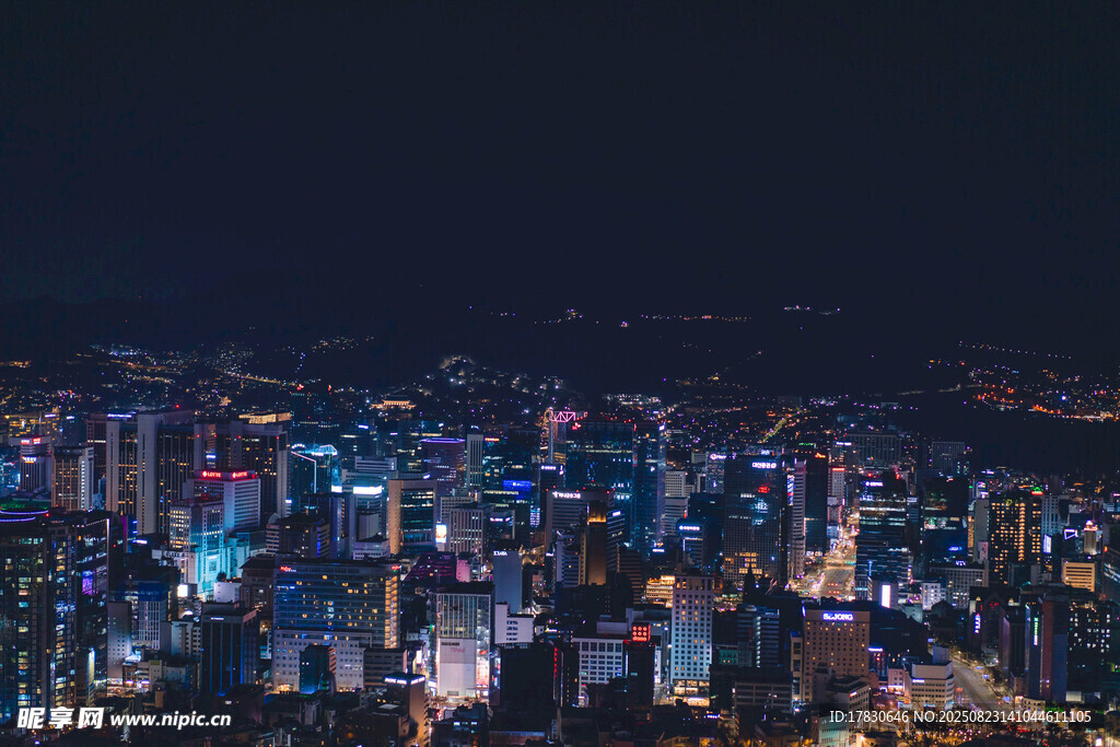 璀璨都市夜景俯瞰图