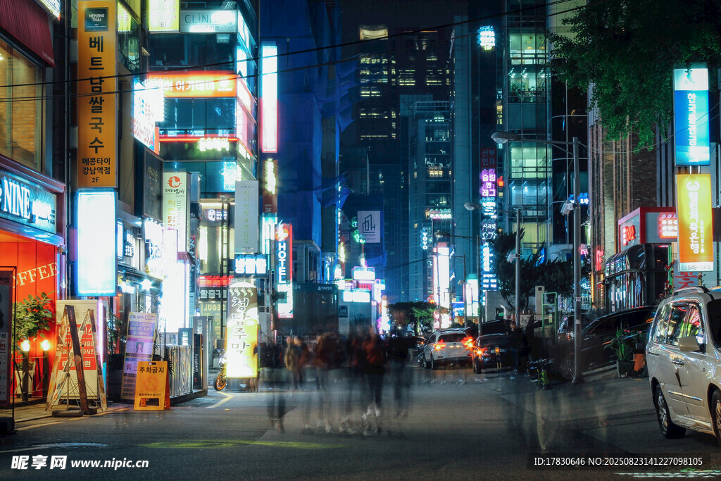 繁华都市夜景街道景象