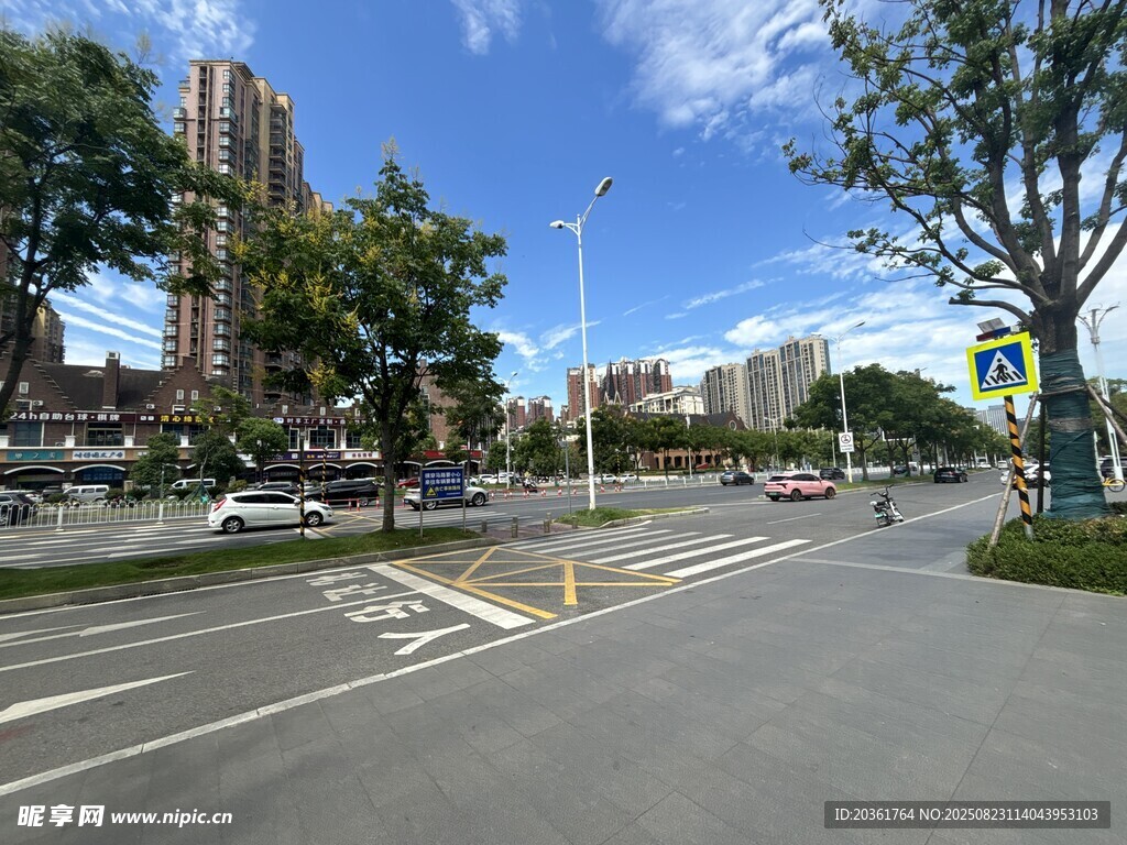 城市道路街景