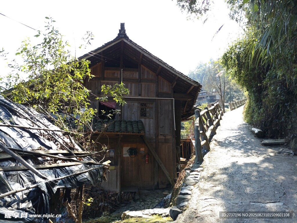 郎德上寨