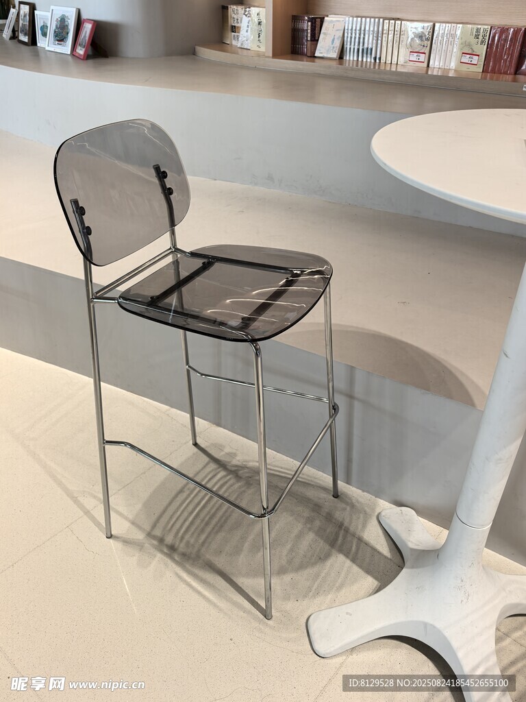 现代简约金属框架座椅