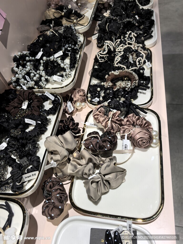 精美多样发饰展示