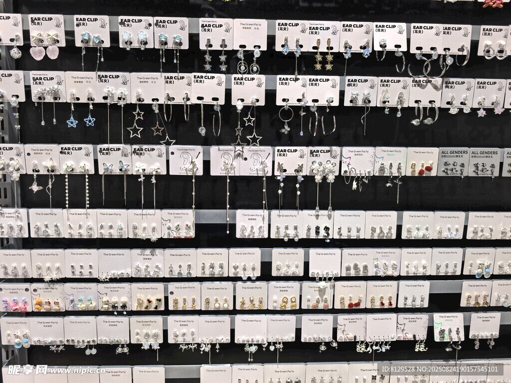 饰品货架陈列展示