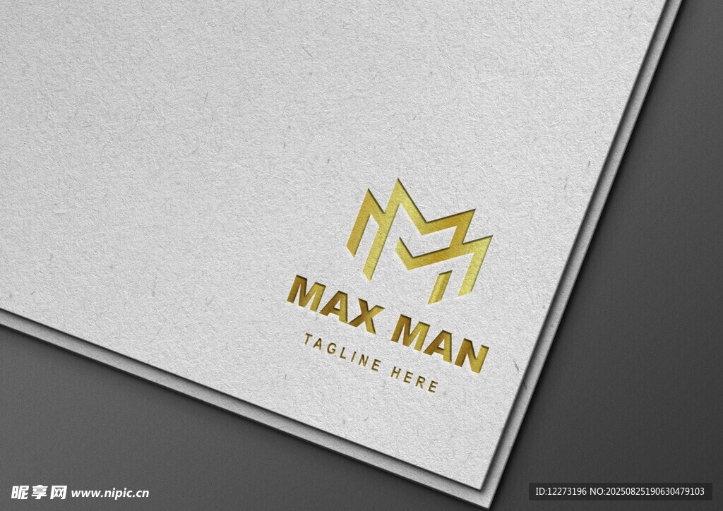 金色字母MAX MAN标志设计