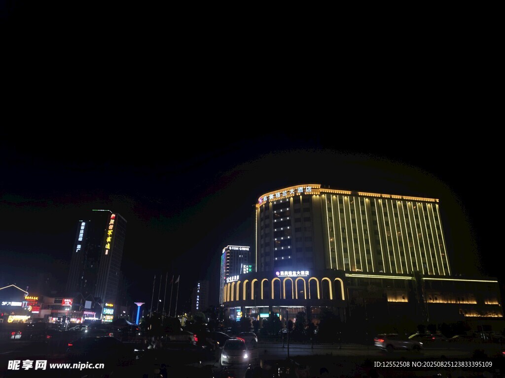 城市璀璨夜景