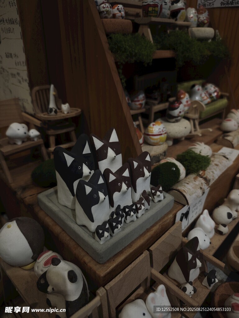 精致手工艺品展示