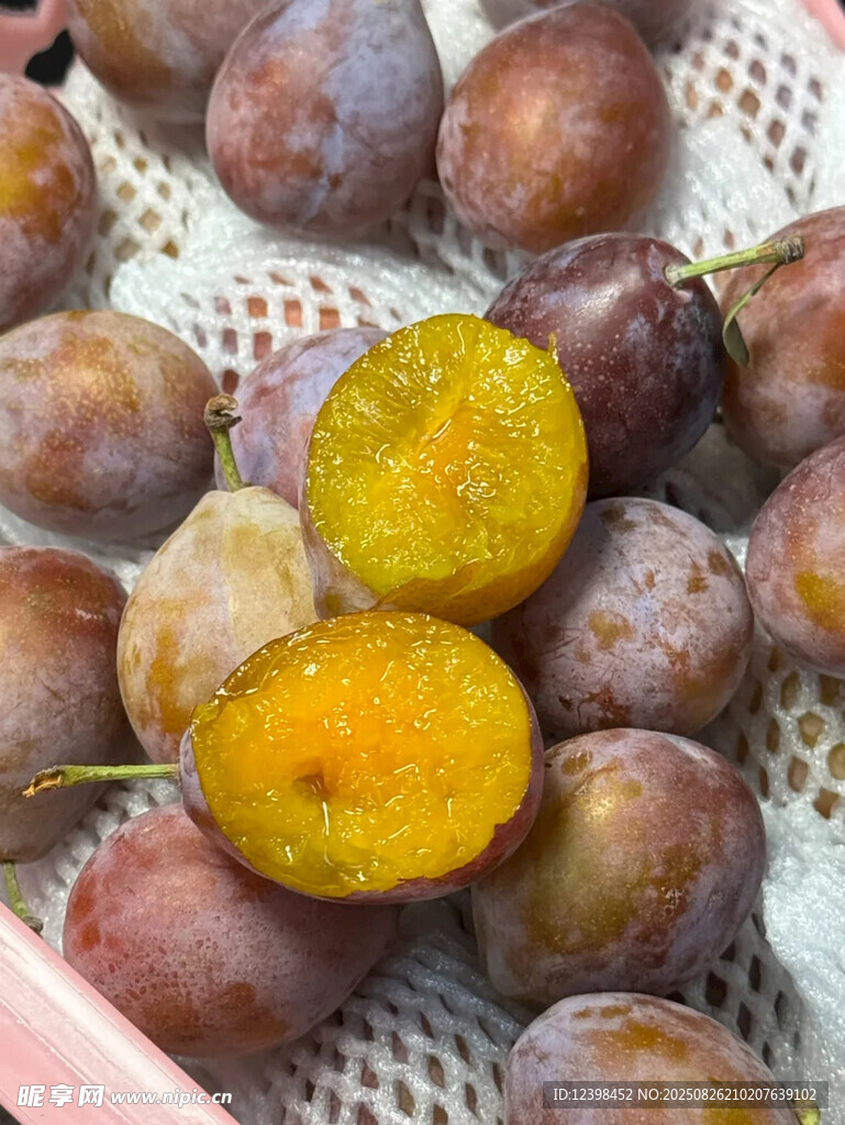 西梅
