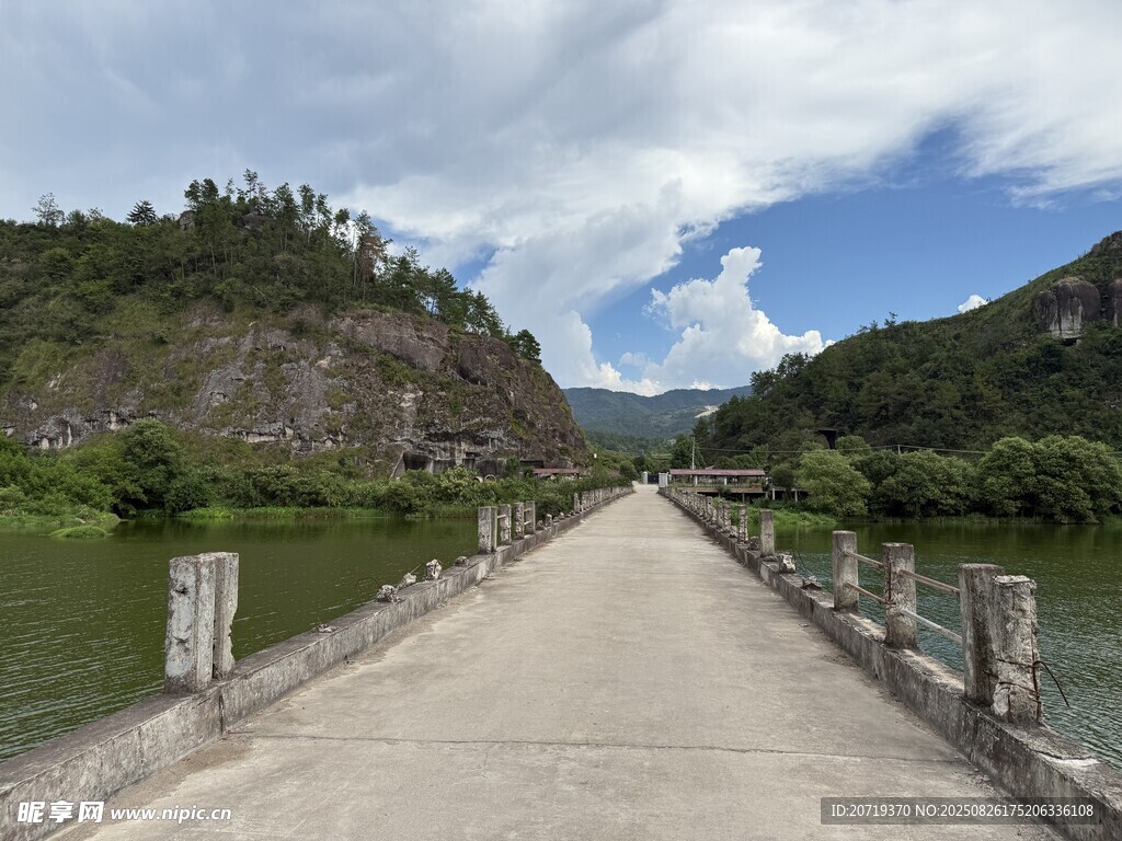 小桥