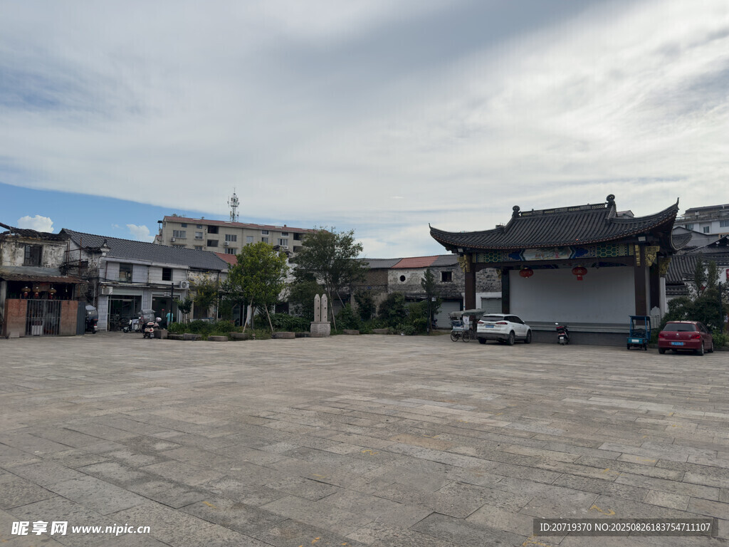 戏台