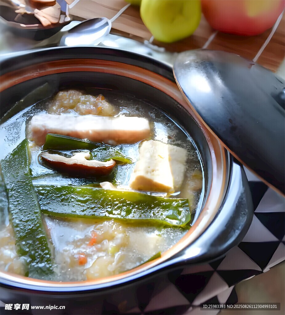 海鲜蔬菜汤