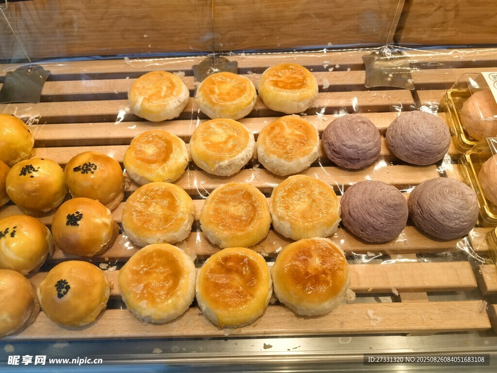 多样美味烘焙糕点展示