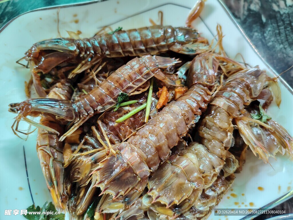皮皮虾