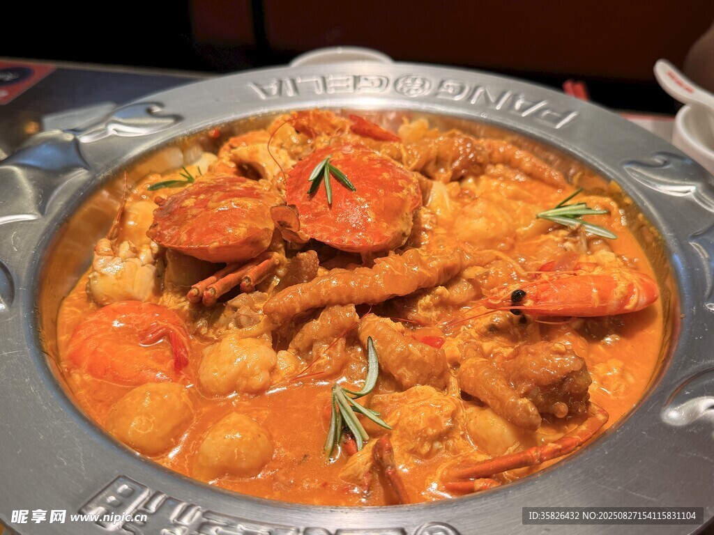 美味肉蟹煲