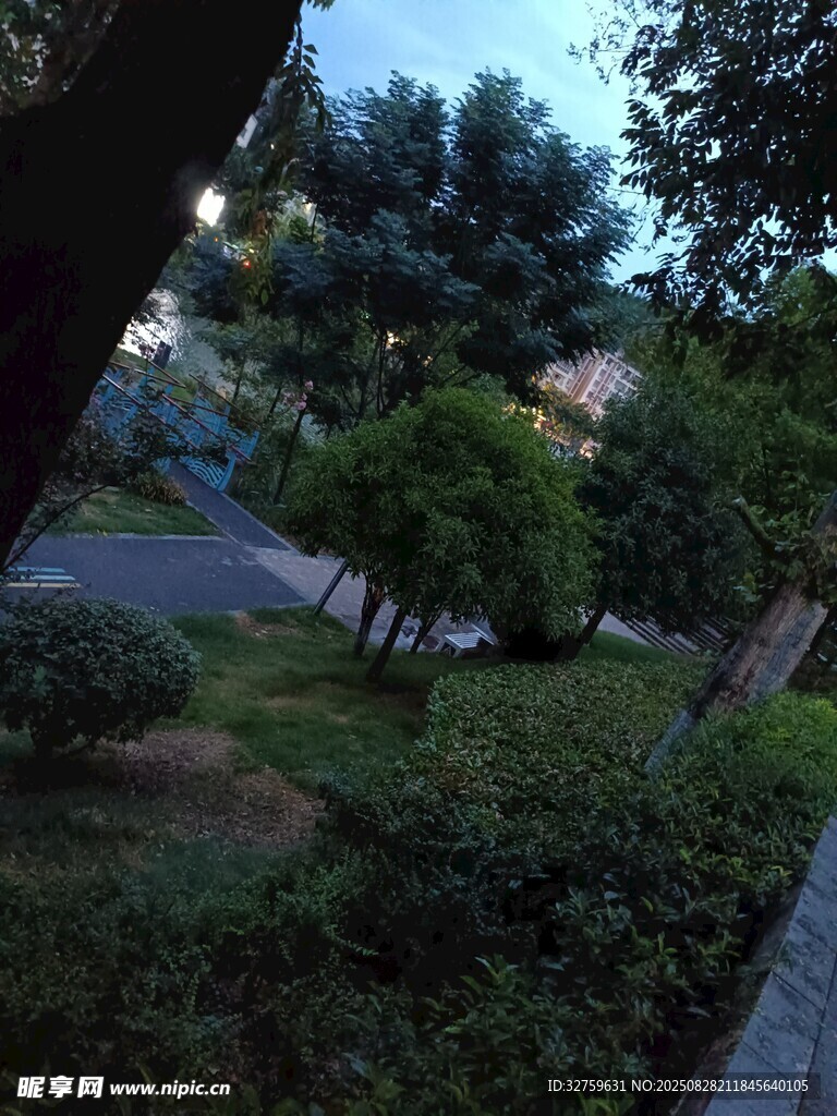 宁静小区绿化景观