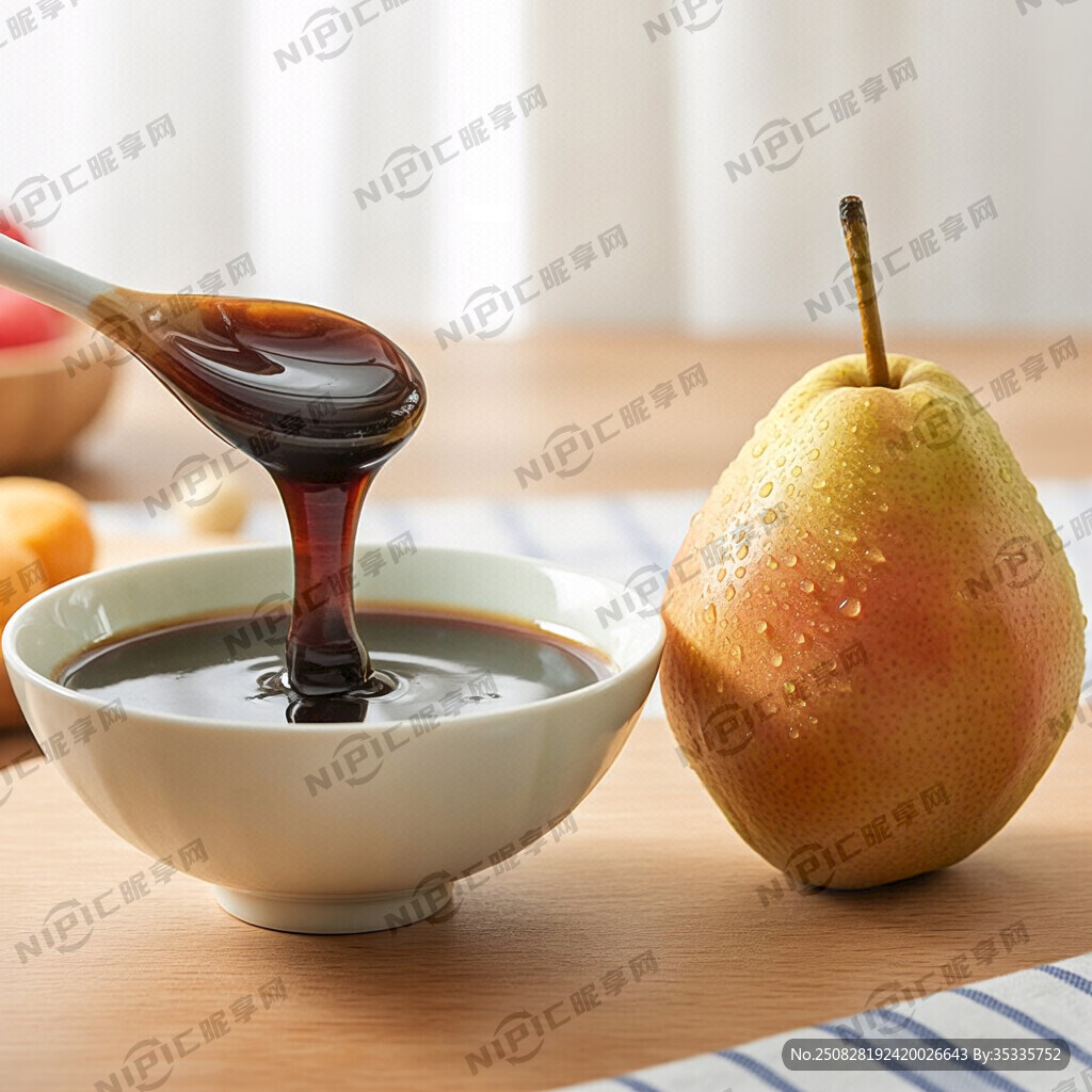 膏方装在碗里 有一个勺子