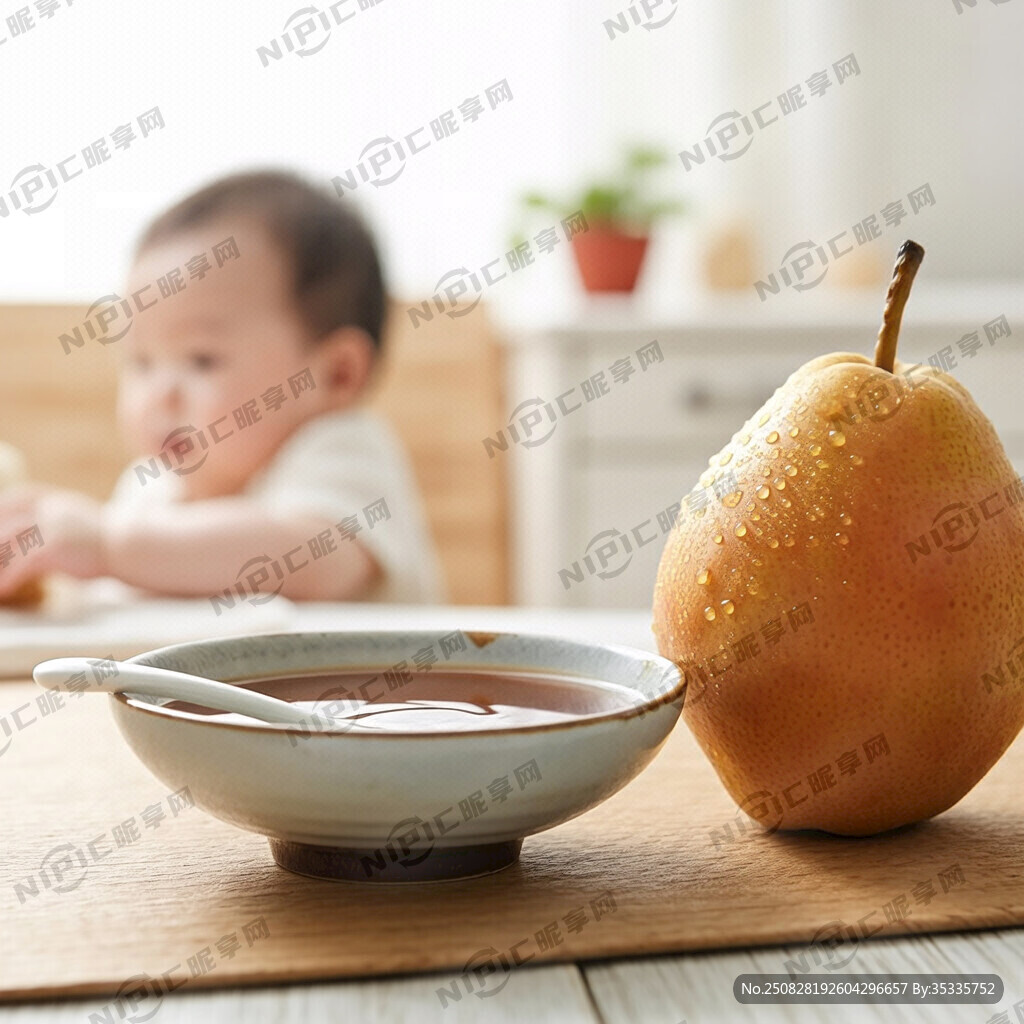 膏方装在碗里 有一个勺子