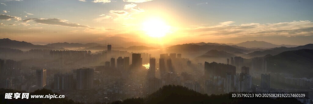 城市日出美景