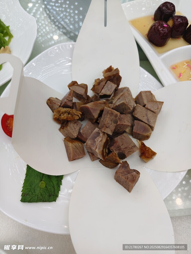 精致牛肉粒