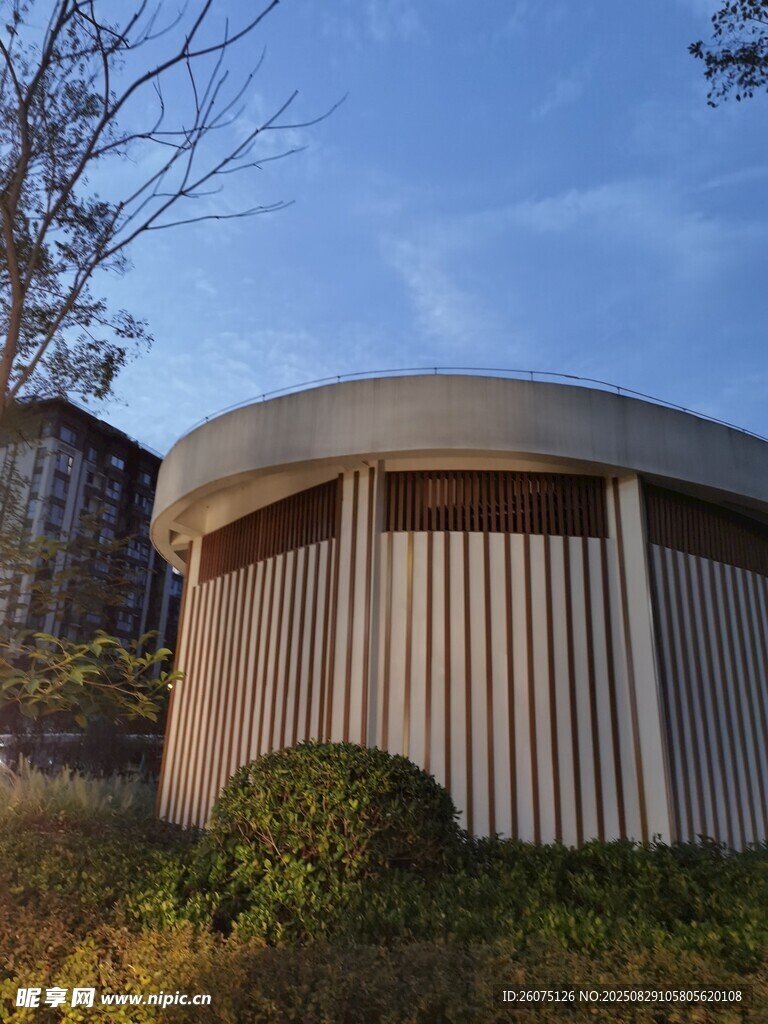圆形建筑外观景致