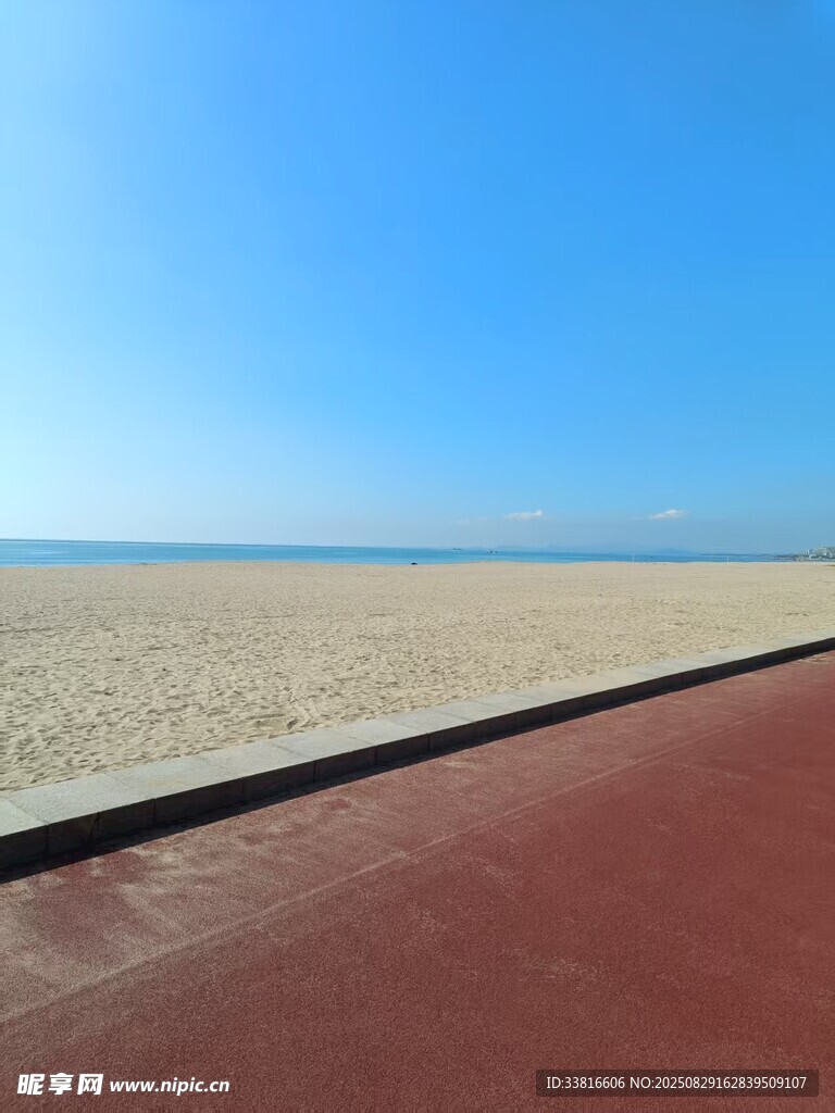 海边沙滩