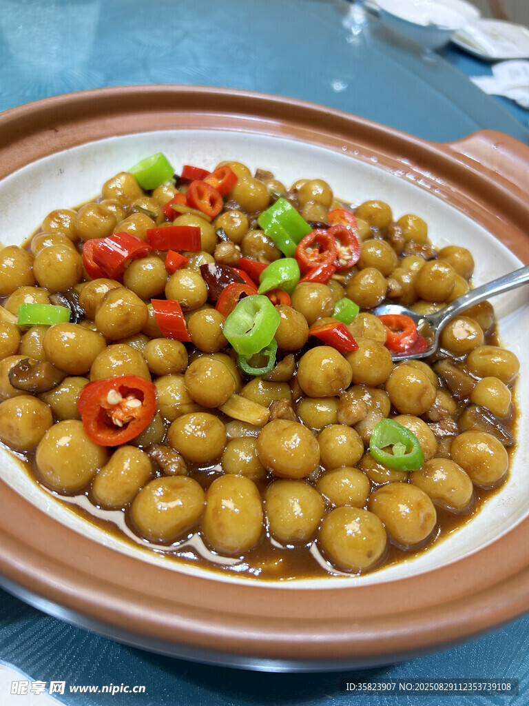 香辣卤鹌鹑蛋