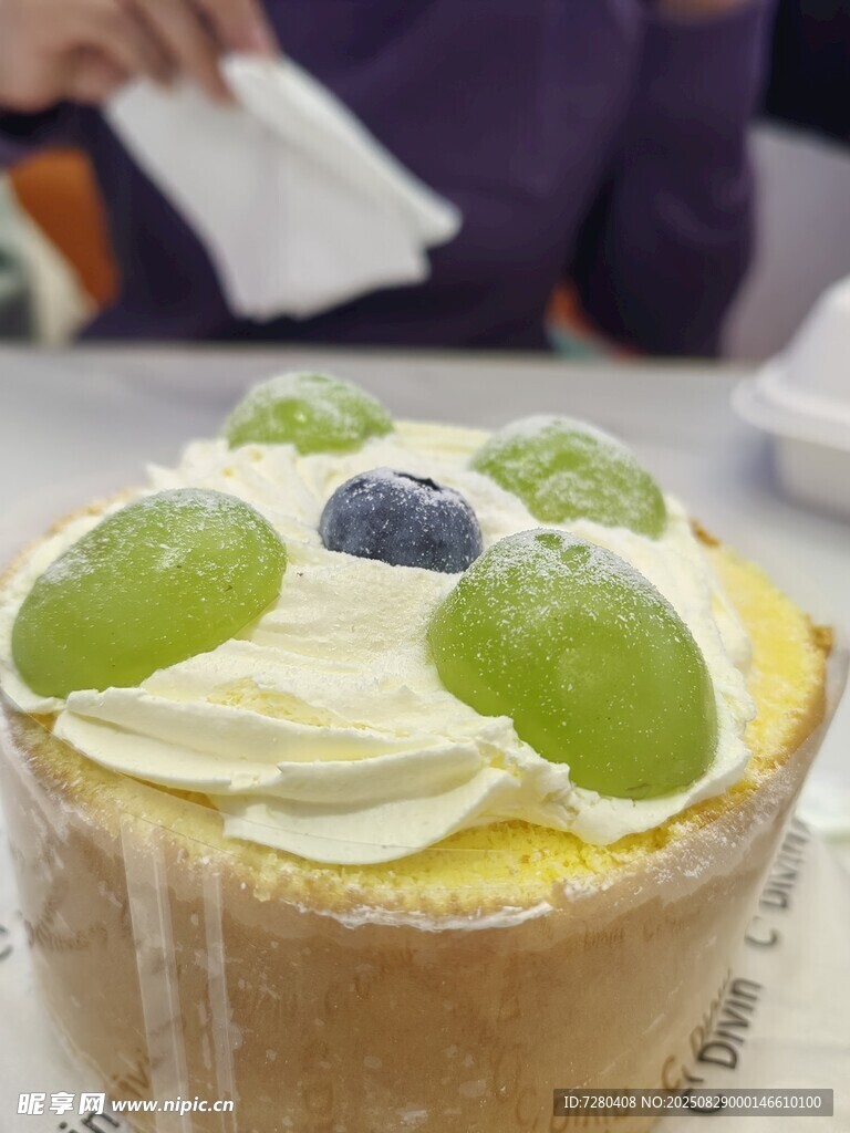 美味水果奶油蛋糕