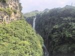 瀑布