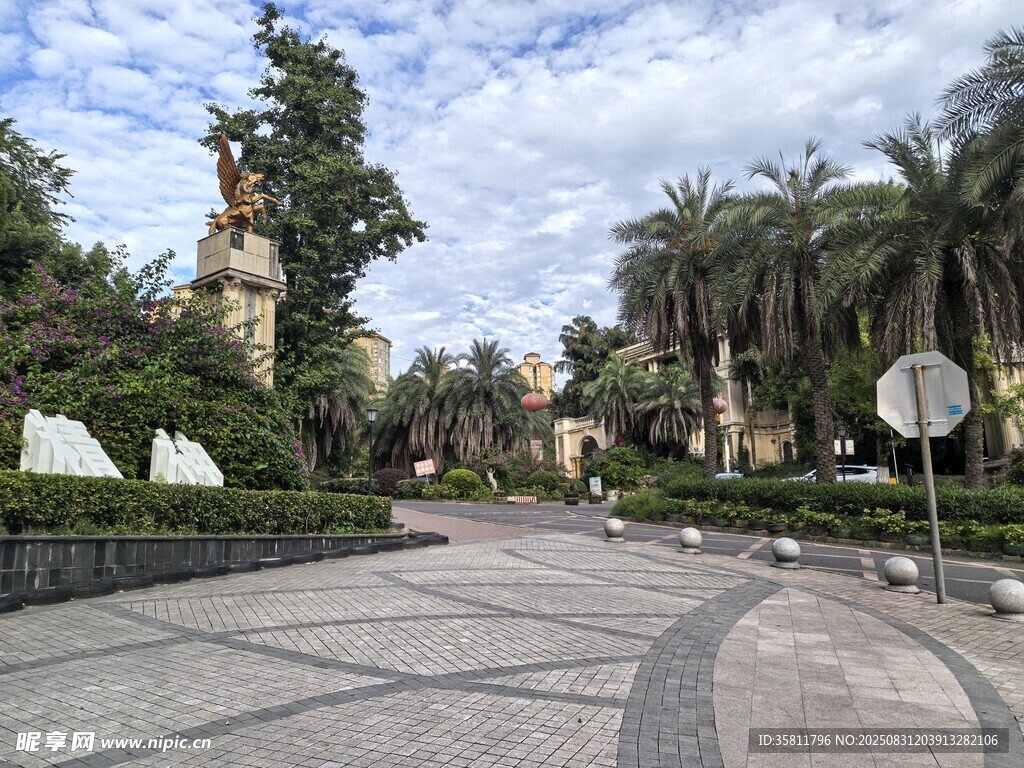 优雅园林景观步道