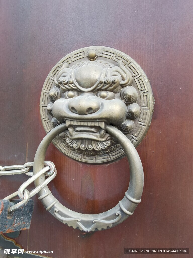 中式古铜狮头门环