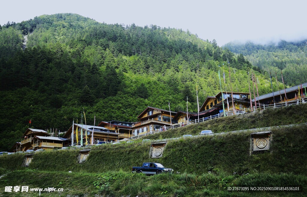 山间村落美景