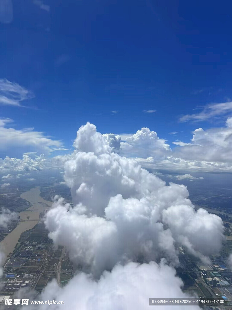 高空云海美景