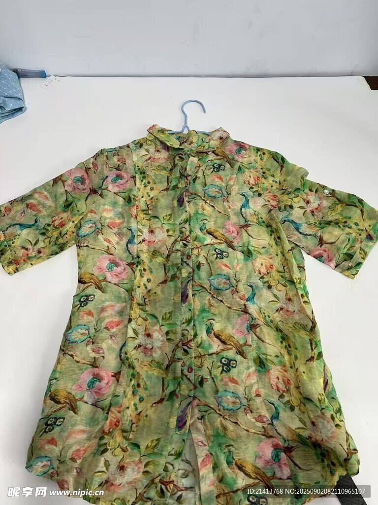 复古印花短袖上衣