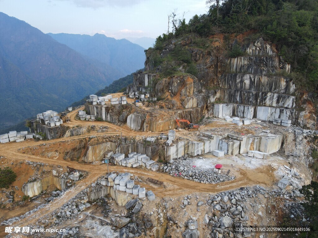 石材矿山开采