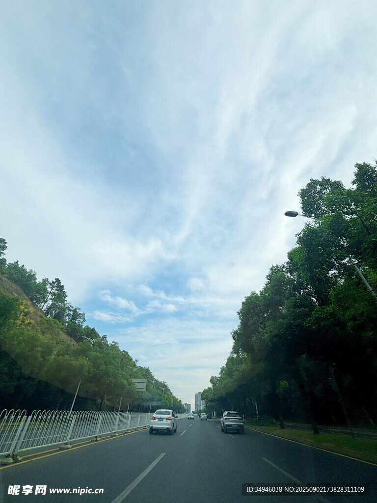公路行车风景
