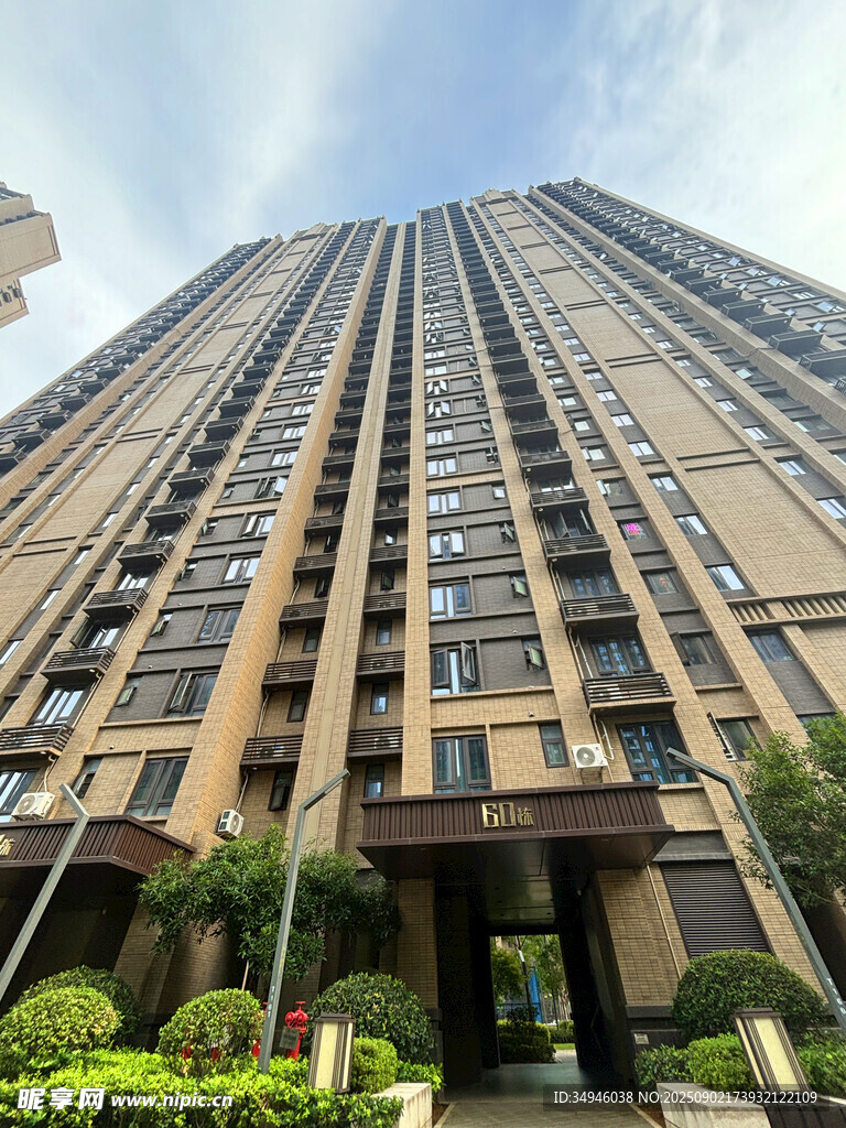 高层住宅楼外观景致