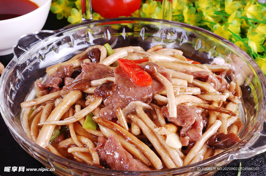 牛肉炒笋丝
