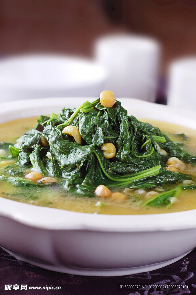 菠菜豌豆汤