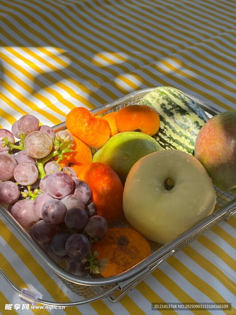 多彩水果拼盘