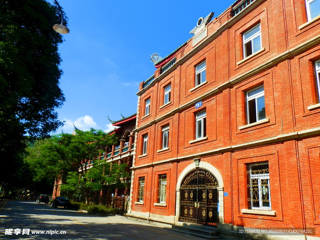 厦门大学
