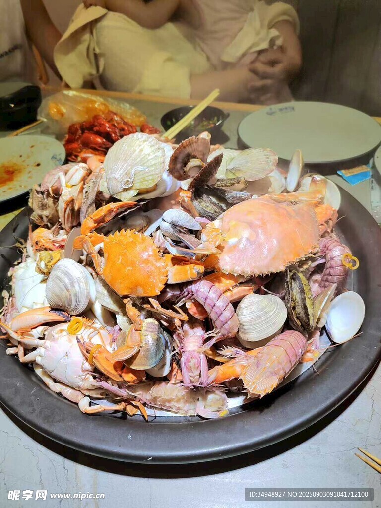 丰盛海鲜拼盘