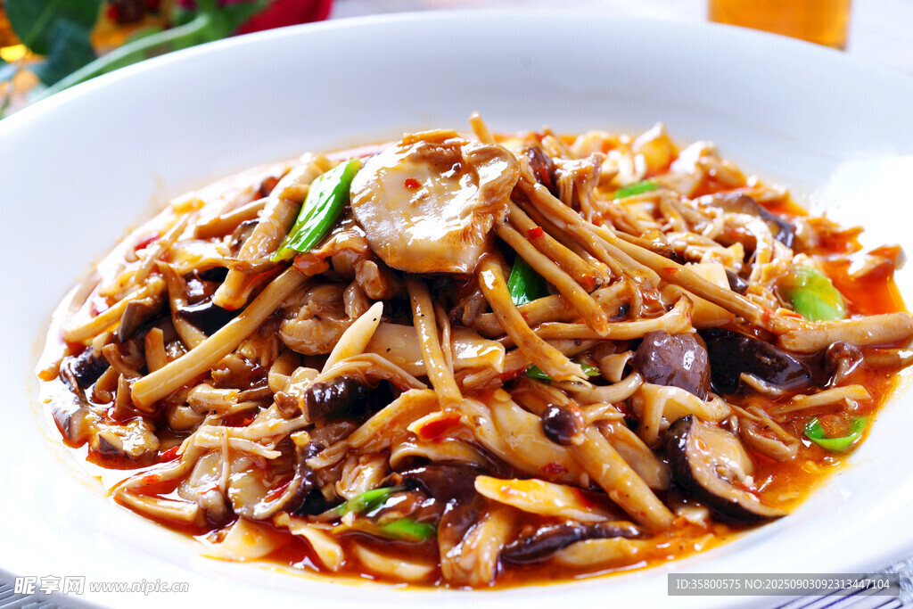 美味什锦炒肉丝