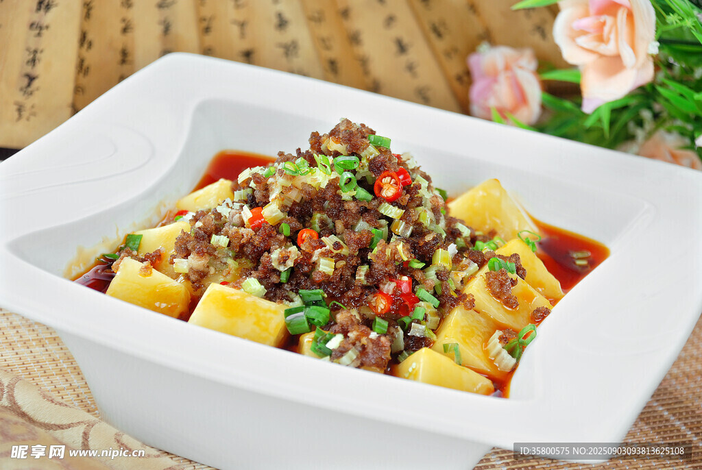 香辣美味的特色凉拌土豆