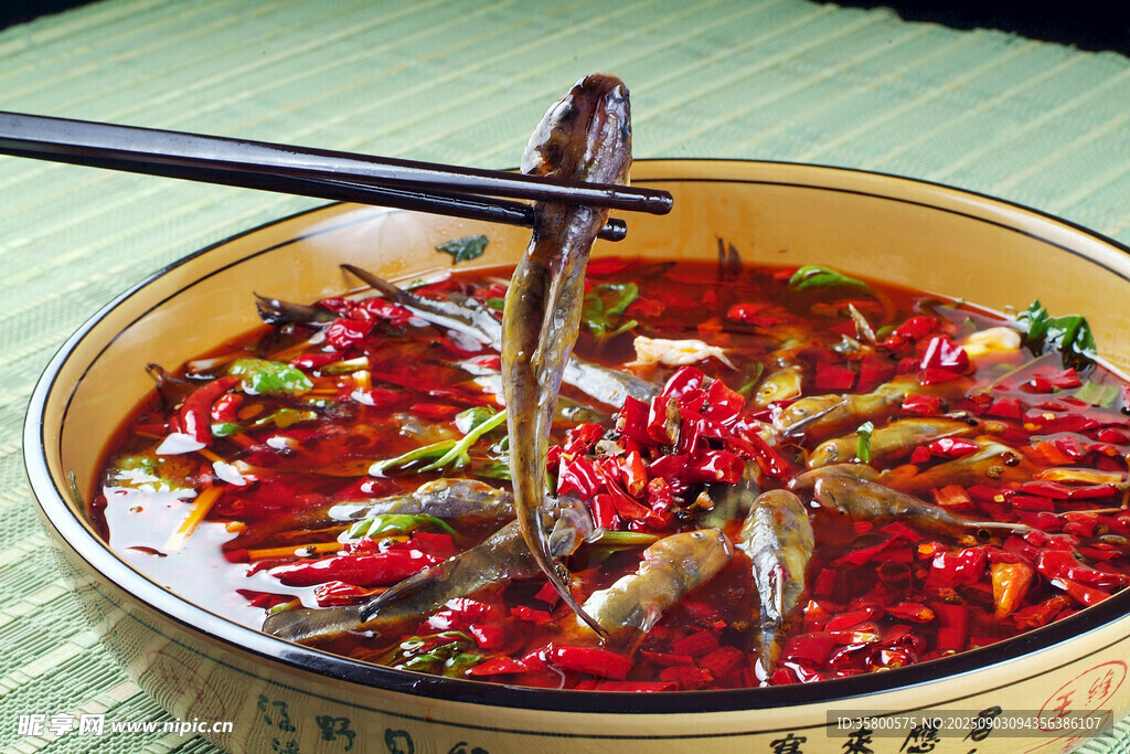 麻辣鲜香的特色水煮鱼