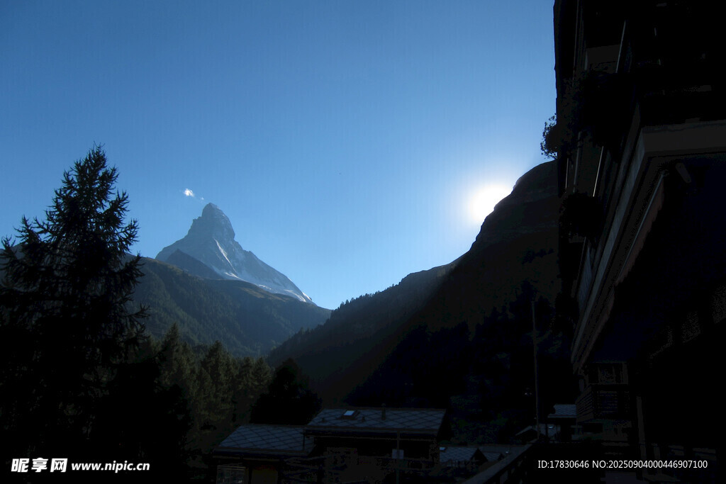 阿尔卑斯山美景