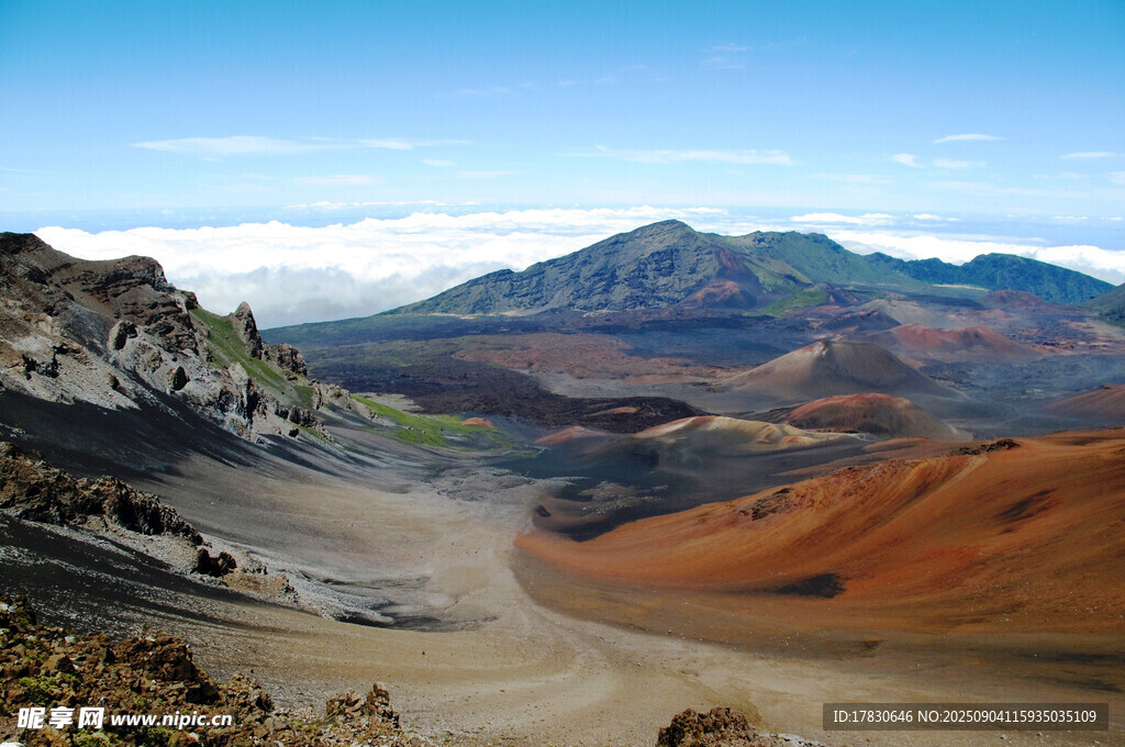 壮丽火山地貌景观