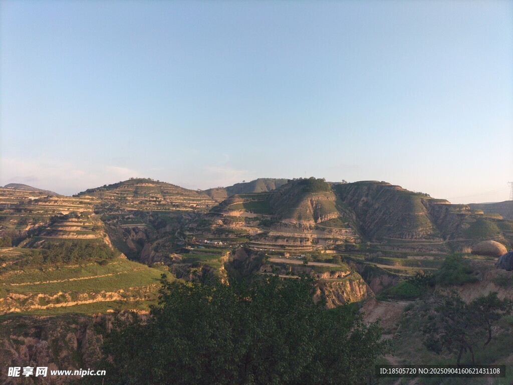 壮丽山景