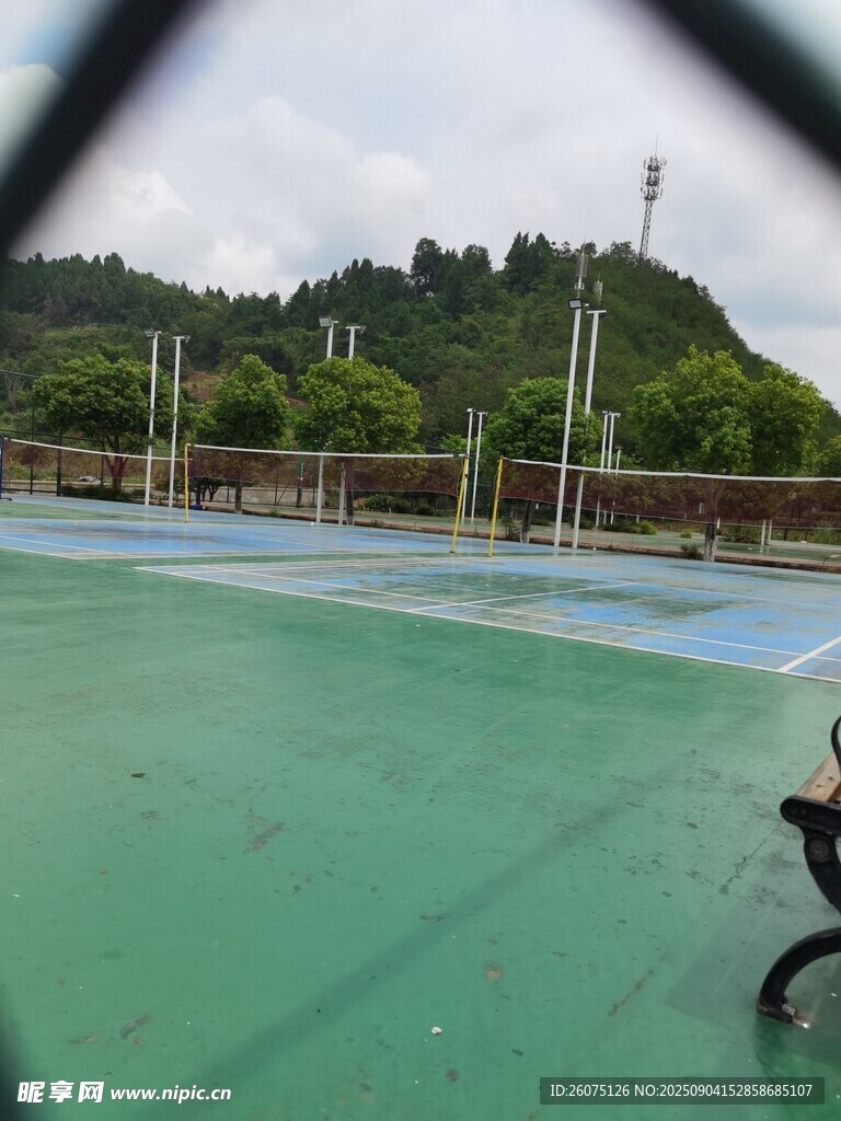 户外绿色球场