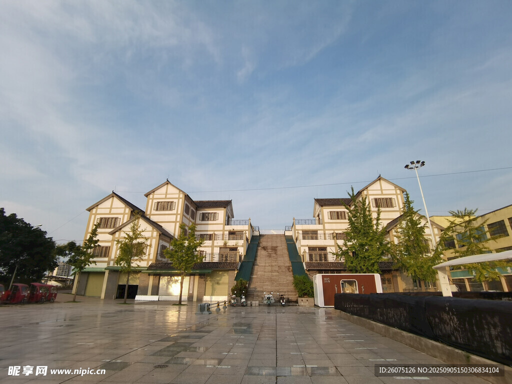 现代风格住宅小区外观