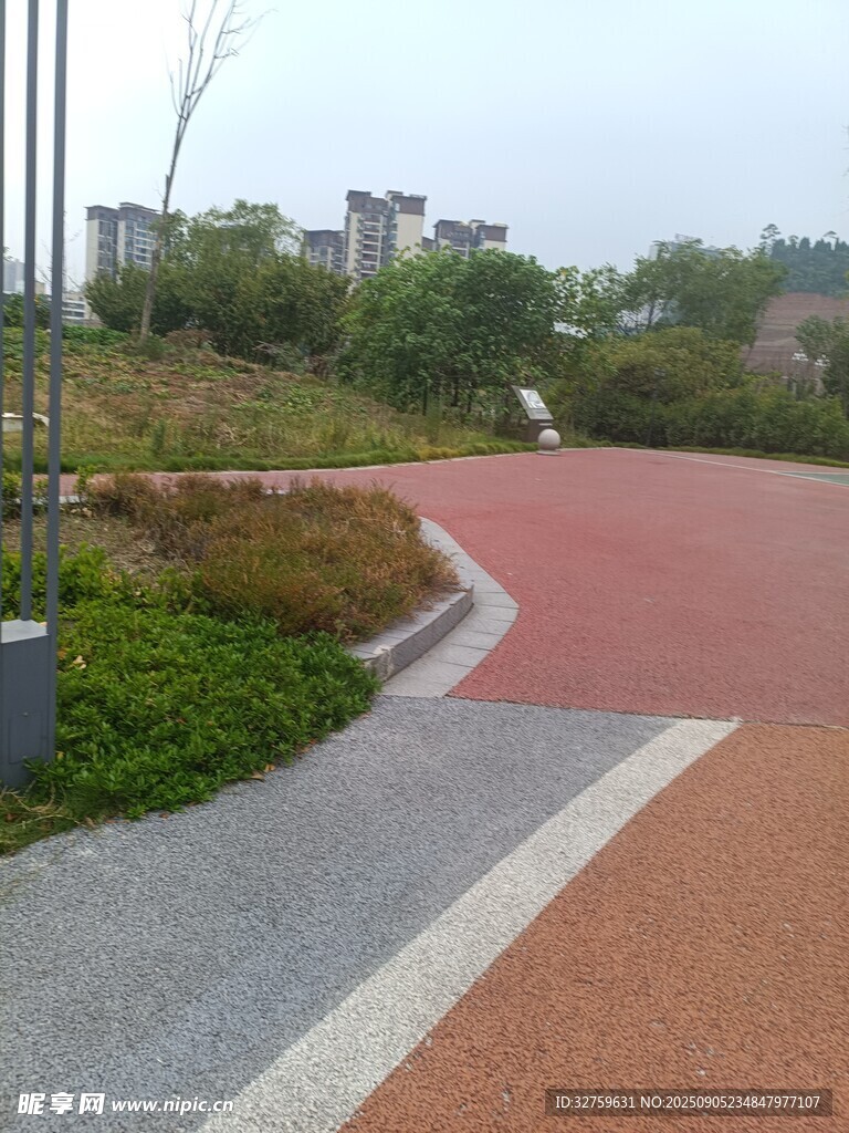 城市多彩步道景观